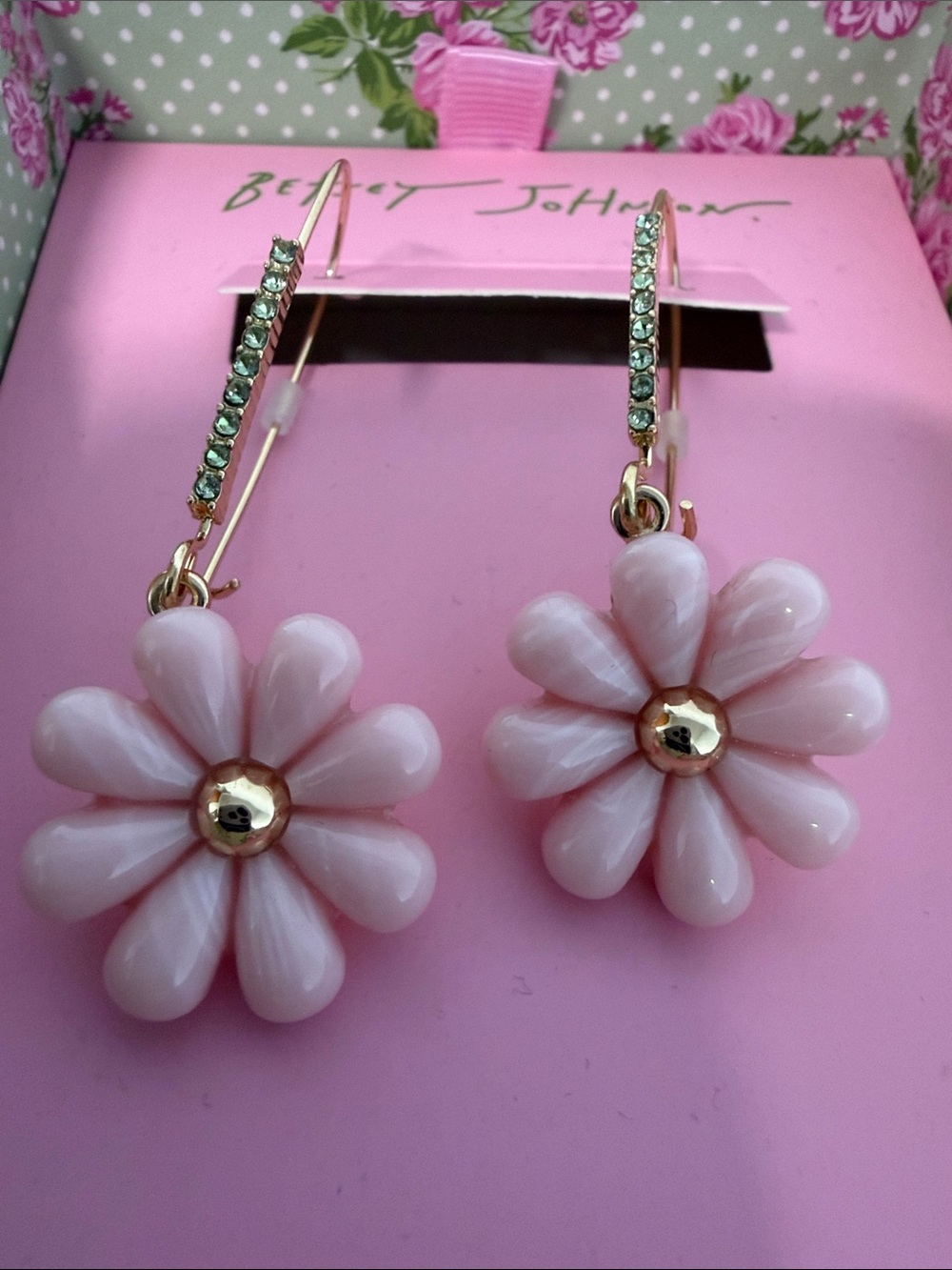 Betsey Johnson | Pink Flower Drop Earrings w/ Rhinestone Accents 🌸 - Picture 8 of 9